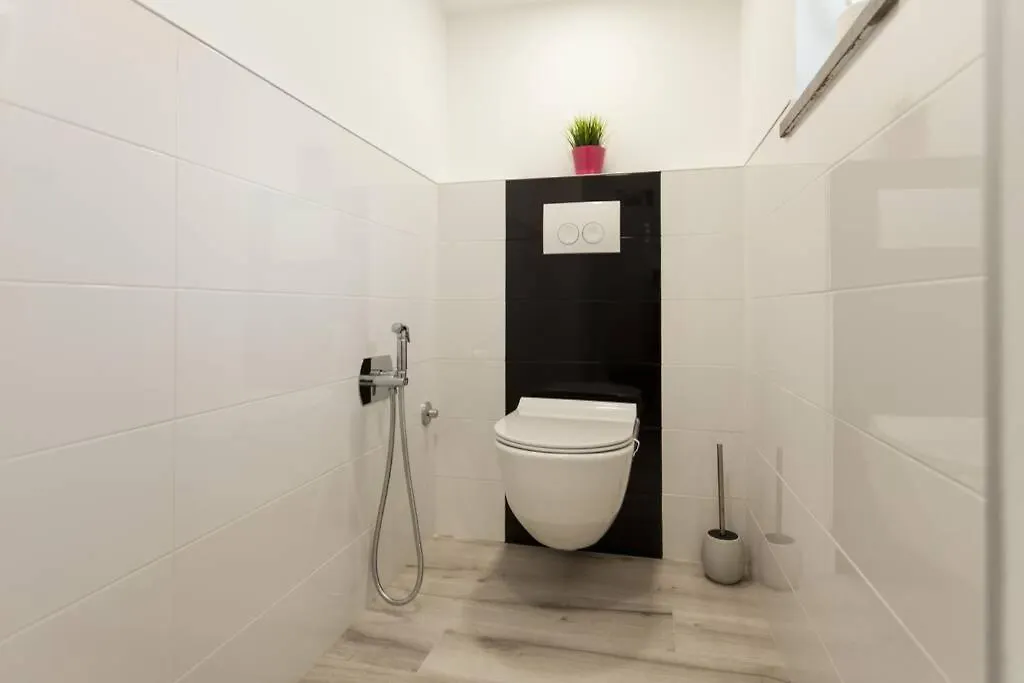 شقة Apartman Luna بولا